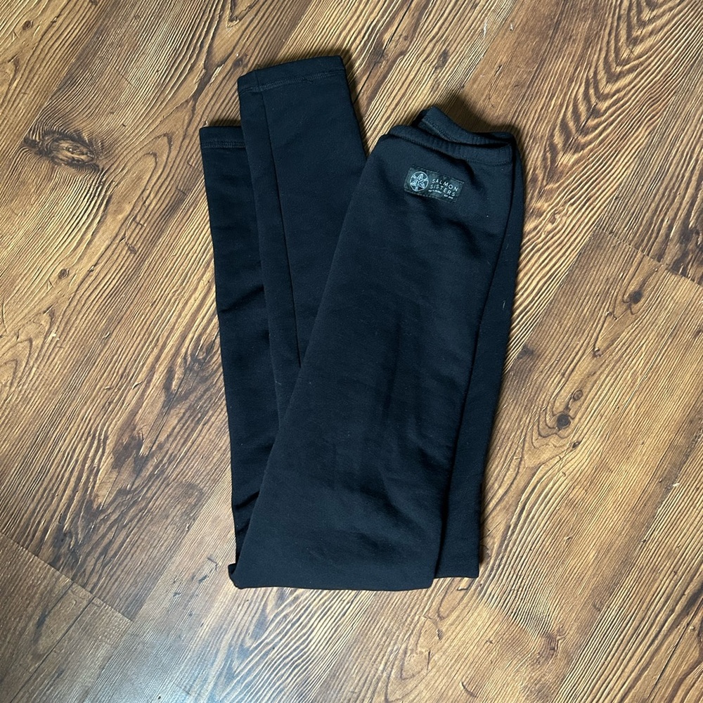 Salmon sisters fleece pants size medium